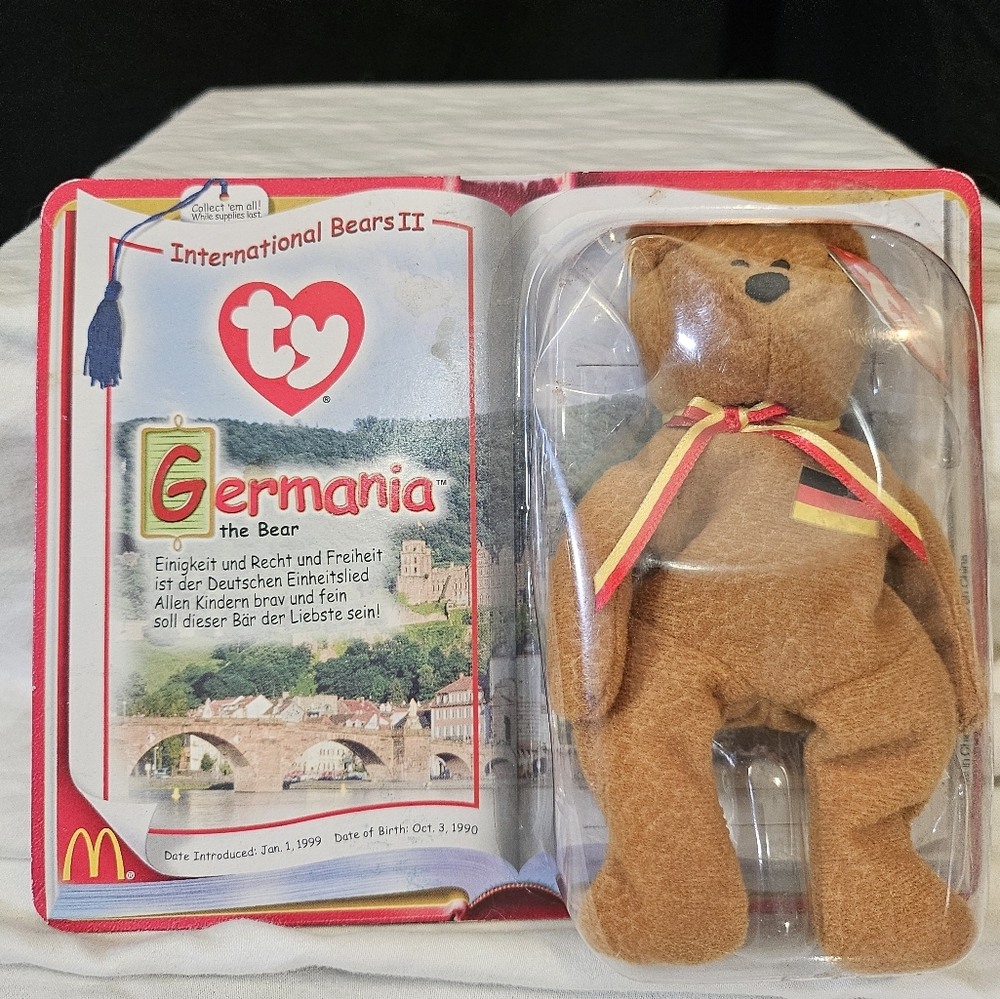 Germania Beanie Baby Bear